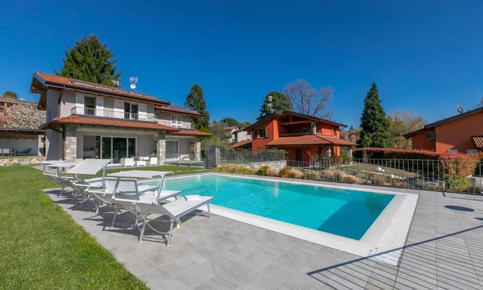 Besozzo Casa | Villa Il Gelsomino Bellavista