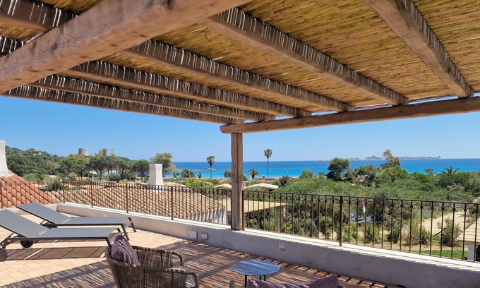 Cala Pira Villa | Villa il Mare - garden and sea view 200m from the beach
