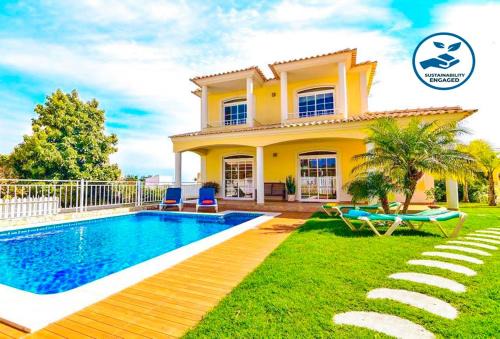 Armacao de Pera Villa | Villa Imagine by Algarve Vacation