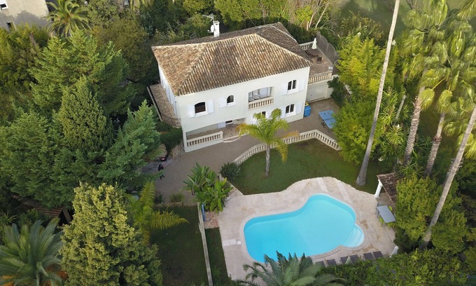 La Croix des Gardes Villa | CENTRO DE CANNES - Villa provenzal de gran confort y playas a pie