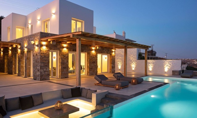 Ornos Villa | Villa en Glyfada con 6 habitaciones, capacidad 12