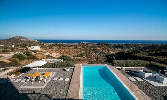 Afandou Villa | Villa en Kokkinagkremos con Piscina Infinita