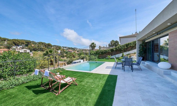 Vidreres Villa | Villa en Lloret de Mar con piscina privada