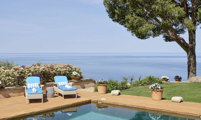 Deia Villa | Villa in Mallorca. Infinite blue over the of Deià, the most inspiring villa.