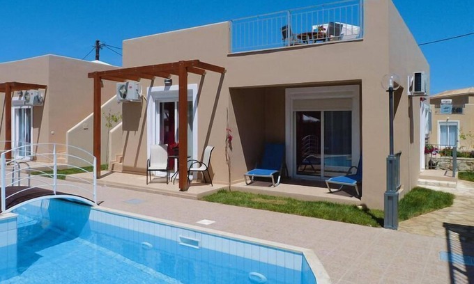 Nopigia Villa | Villa en Nopigia con piscina comunitaria
