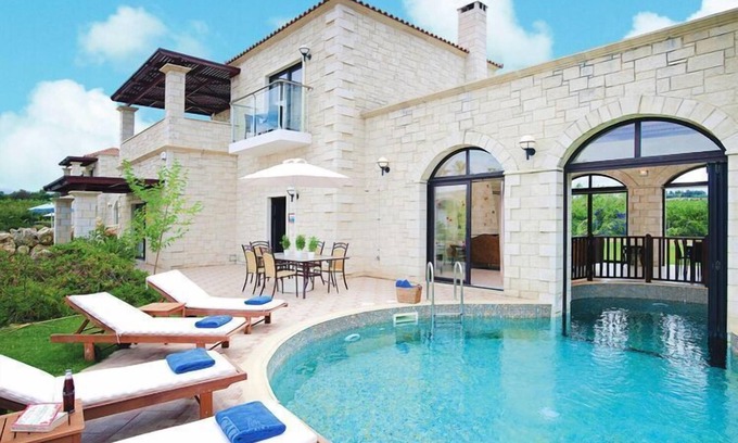 Platanias Town Villa | Villa en Platanias con piscina privada