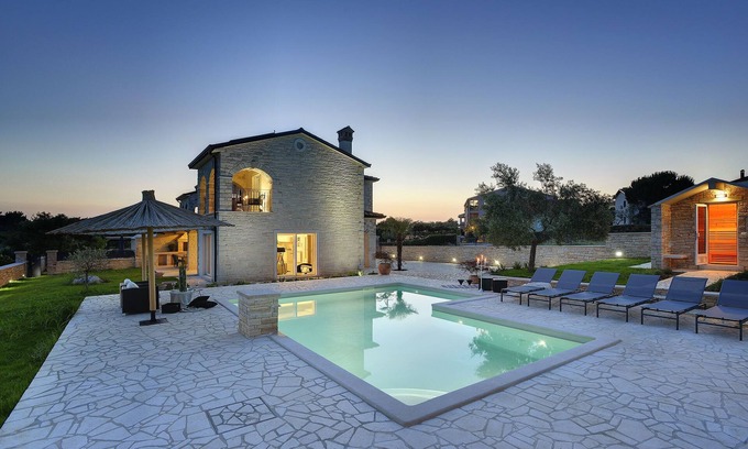 Rovinjsko Selo Villa | Villa en Rovinj con Piscina y Sauna