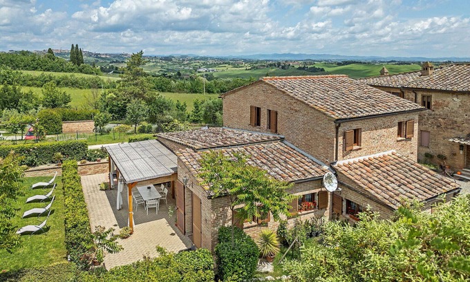 Siena Villa | Villa en Siena con 4 habitaciones, capacidad 8
