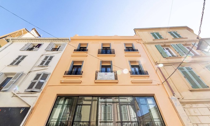 Le Suquet Casa | Villa in the city center with roof terrace.