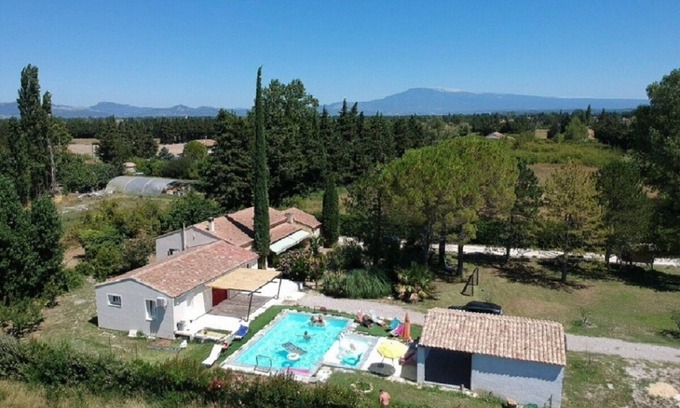 Monteux Casa | Villa in the countryside, with infinity pool.