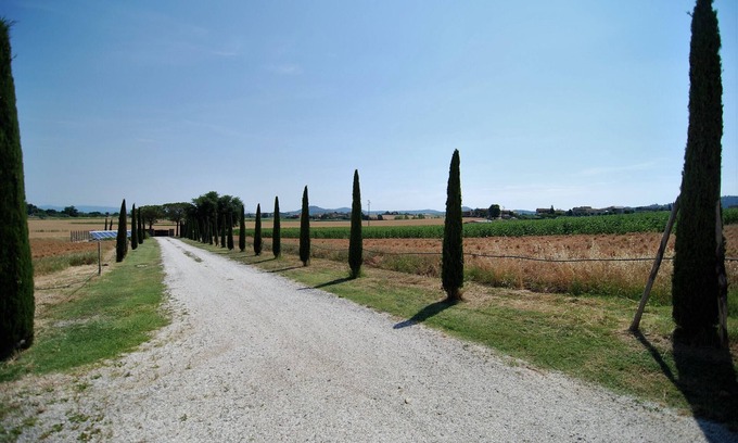 Paciano Casa | Villa in the Umbrian countryside