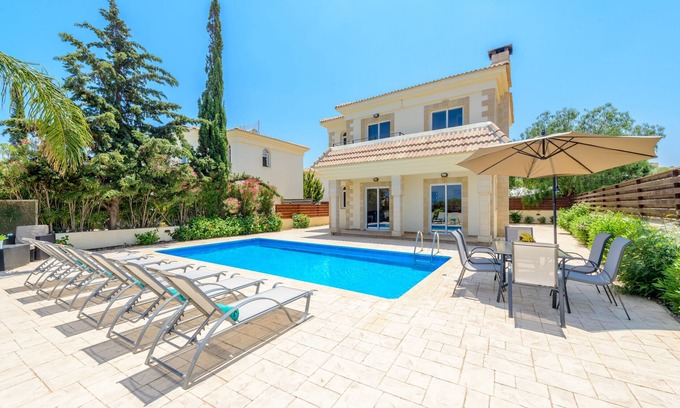 Kapparis Villa | Villa Irina - Charming Kapparis Getaway