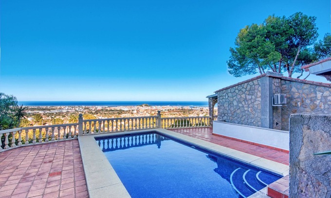 Denia Villa | Villa 'Isabella' con piscina privada, Wi-Fi y aire acondicionado