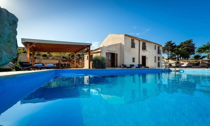 Scopello Villa | Villa Calliope - Mediterranean villa with pool
