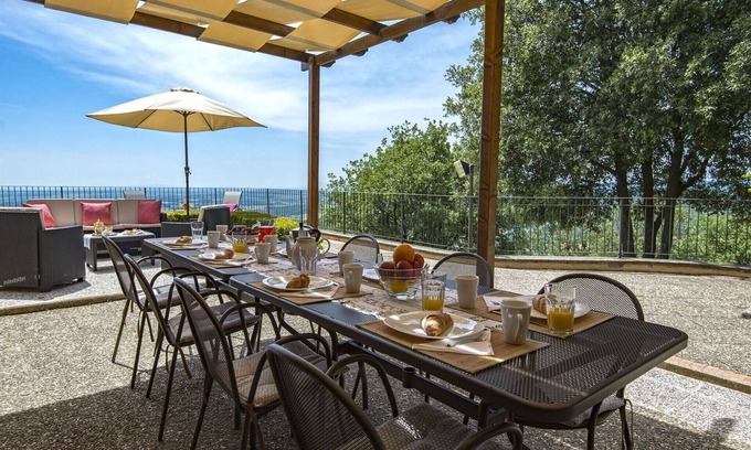 Civitella in Val di Chiana Villa | En las colinas de la campiña de Valdichiana
