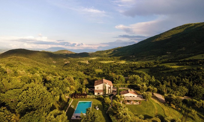 San Giovanni del Pantano Villa | Villa Paradiso by Miani Group