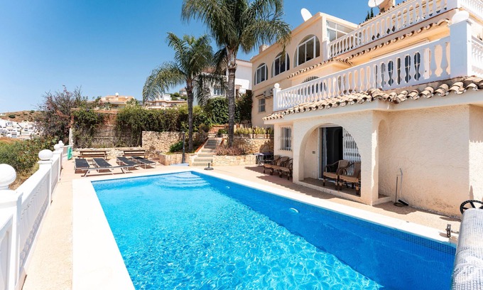 Torreblanca Villa | Villa "Janina" con vistas al mar, piscina privada y Wi-Fi