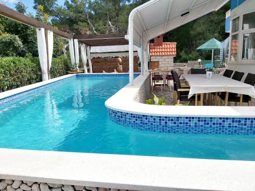 Slatine Apartamento | Villa Kale Apartments