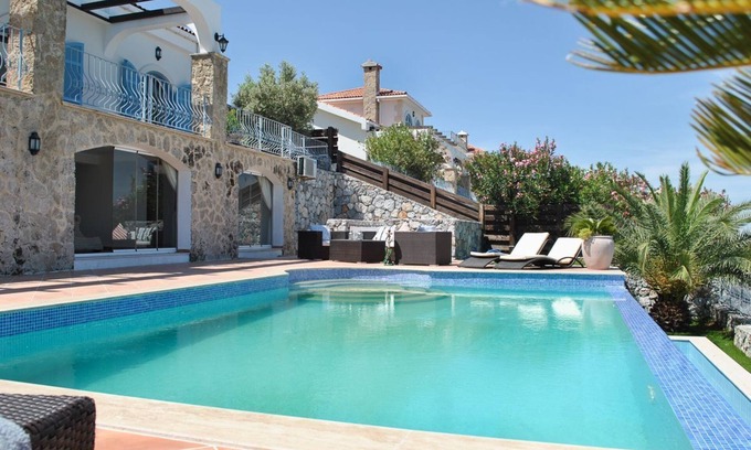 Zeytinlik Villa | Villa Karkot - Cuatro Habitaciones Villa, Capacidad 8