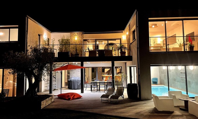 Baden Casa | Villa Kerdelan swimming pool -