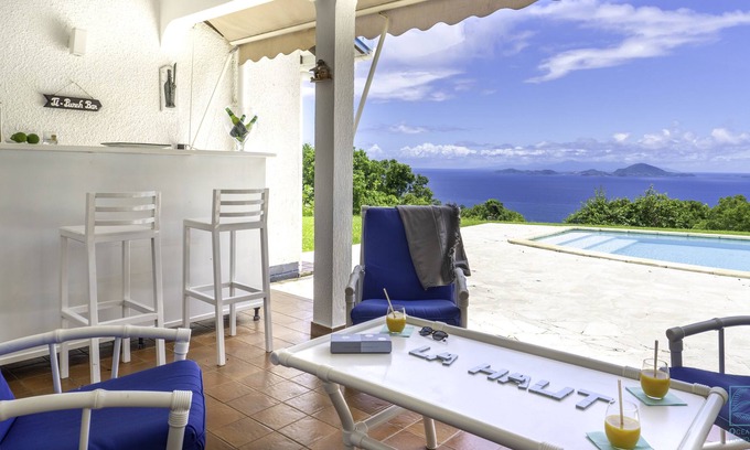 Trois-Rivieres Casa | Villa Là-haut - Superbe Villa Avec Piscine et vue Imprenable