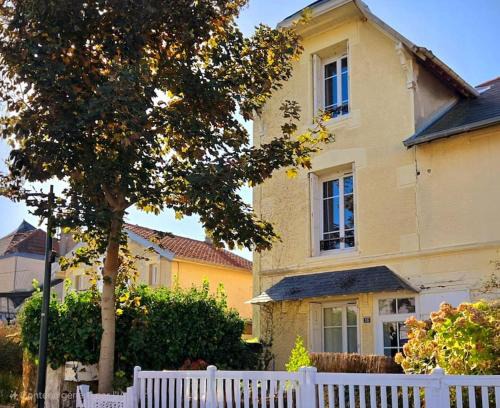 Luc-sur-Mer Casa | Villa L Escale Proche Plage