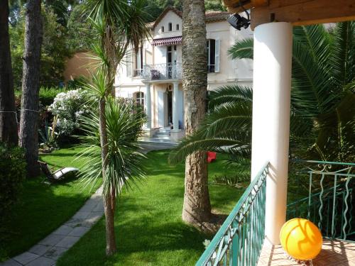 Theoule-sur-Mer Cama Y Desayuno | Villa la Brise
