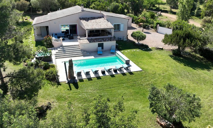 Porto-Vecchio Villa | Villa frente al mar con piscina climatizada y jacuzzi