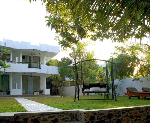 Kaluwamodara Cama Y Desayuno | villa layanga - riverside guestrooms