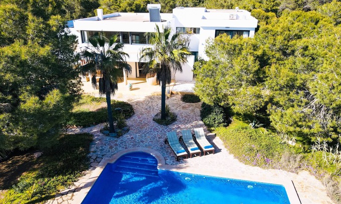 Formentera Villa | VILLA LEONOR