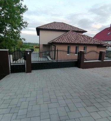 Gyenesdias Casa | Villa Leona