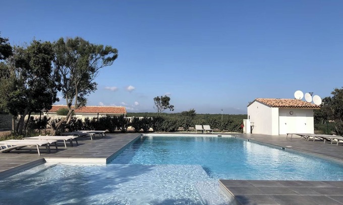 Bonifacio Casa | Villa Léonie in Residence with swimming pool 1 km from the port of Bonifacio