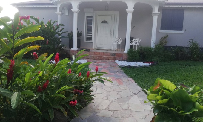 Sainte-Rose Casa | Villa Gustavo con Spa