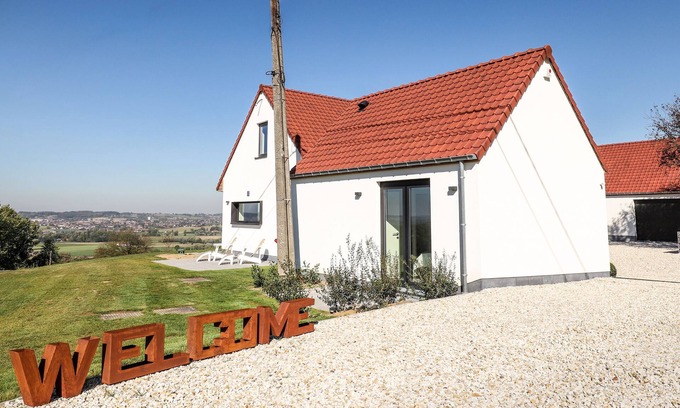 Frasnes-Lez-Anvaing Villa | Villa Les Hauts, villa de lujo con vista panorámica y jacuzzi