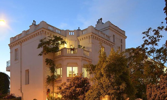 Jeanne d'Arc Cama Y Desayuno | Villa Les Palmes - Chambre d'hôtes