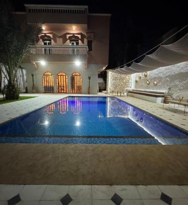 Ghazoua Villa | Villa Little Italy Essaouira avec piscine privée 10min des plages