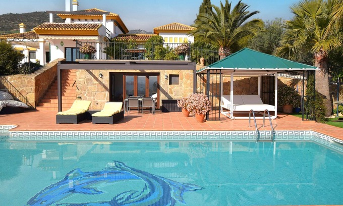 Antequera Villa | Villa Los Chaparros, lujo, naturaleza y aventura en Andalucía