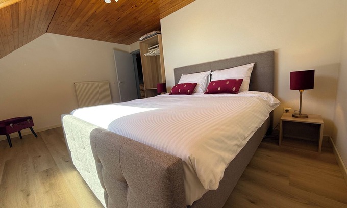 Opglabbeek Casa | Villa Luna, house with 5 bedrooms