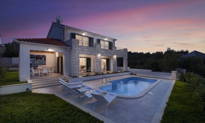 Cove Osibova (Milna) Villa | Villa Makarac