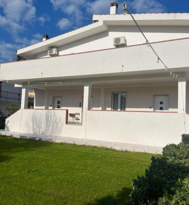 Ginosa Marina Cama Y Desayuno | VILLA MANIVA