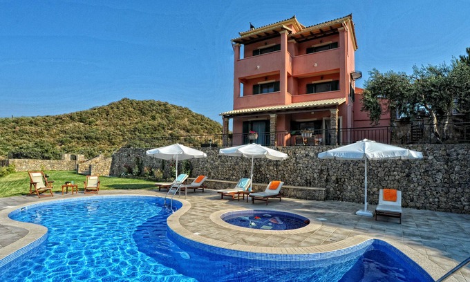 Almiros Beach Villa | Villa Mare e Monti, con piscina privada, vistas al mar y montaña