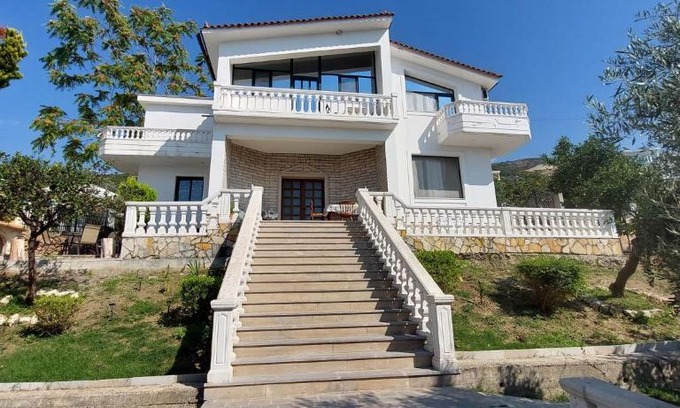 Vlore Casa | Villa Mare - for families & groups