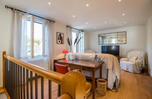 Millau Casa | Villa Margot fibre balcon jardin