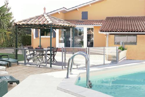 Coutras Cama Y Desayuno | Villa Marguerite
