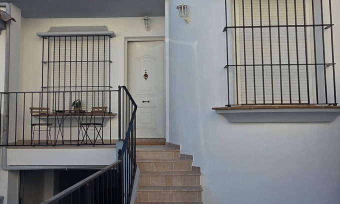 Ayamonte Villa | Villa 'Marília' with Private Terrace, Wi-Fi and Air Conditioning
