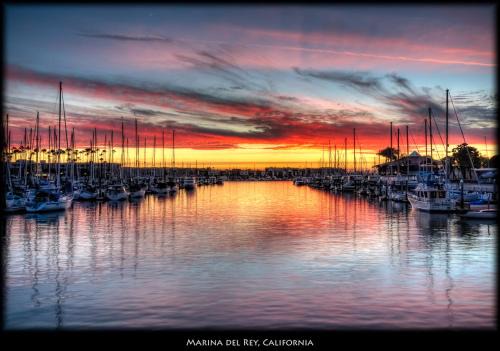 Marina del Rey Apartamento | Villa Marina - Luxe, Spacious, Gated, 2 Master Suites in TRUE Marina Del Rey