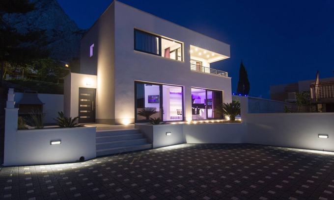 Bast Villa | Villa Marion **** vista mar y montaña