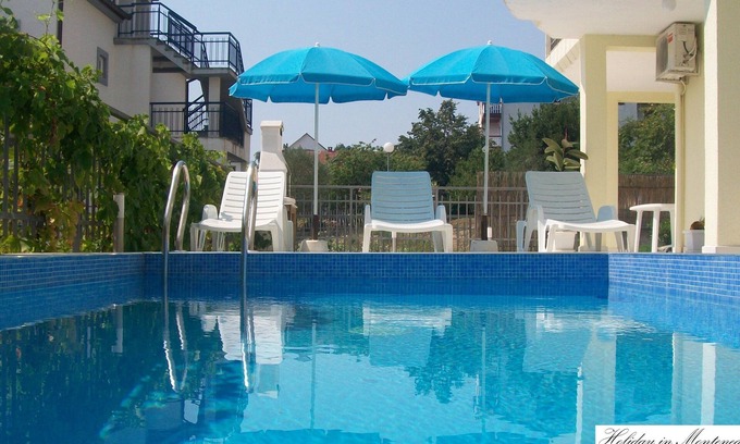 Baosici Apartamento | Villa Marko es un lujoso apartamento de 5 habitaciones con piscina privada