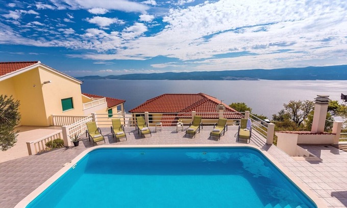 Ruskamen Villa | VILLA MASLINA panoramic views on 100km coastline