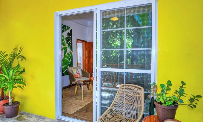 Bullet Tree Falls Complejo | Villa Massis Junior Suite